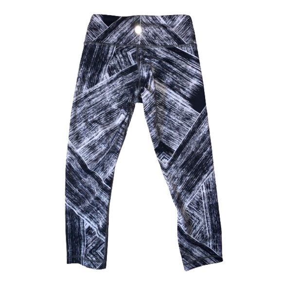 Lululemon Wunder Under Black White Crop Leggings - Picture 2 of 16